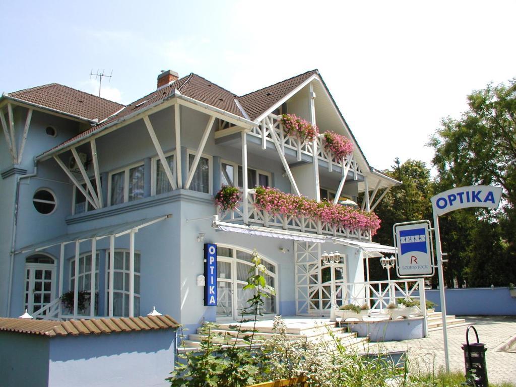 Lila Haz Daire Harkány Dış mekan fotoğraf